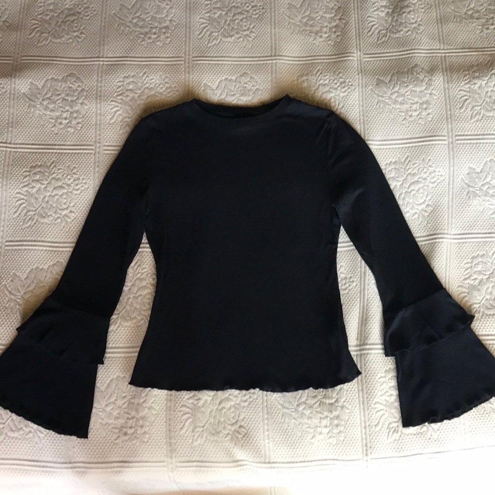Black Bell Long Sleeve